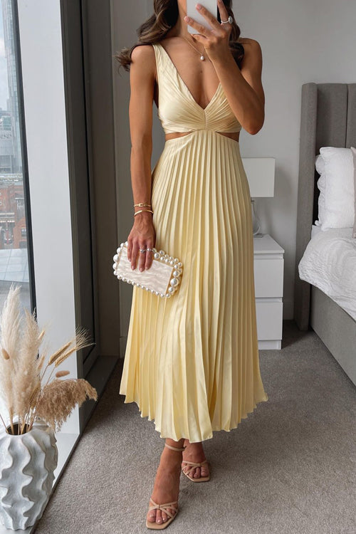 KORA - EFFORTLESS CHARM DREAMY MAXI DRESS