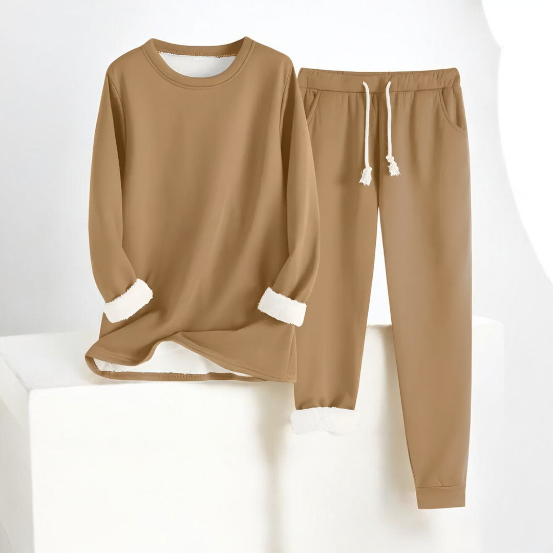 YUNA - WARM AND DREAMY PLUSH LOUNGE CO-ORD