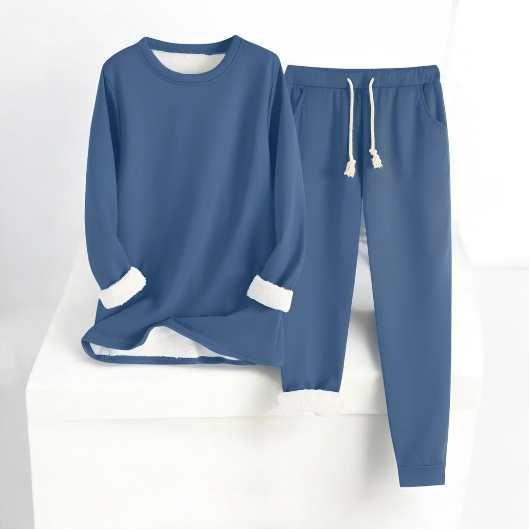 YUNA - WARM AND DREAMY PLUSH LOUNGE CO-ORD