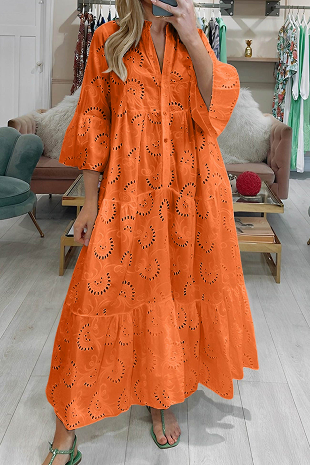 LOLA - LACE MAXI DRESS