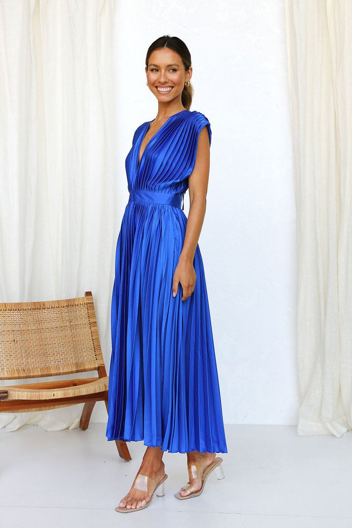 MADISYN - FLOWY V-NECK PLEATED SKIRT DRESS