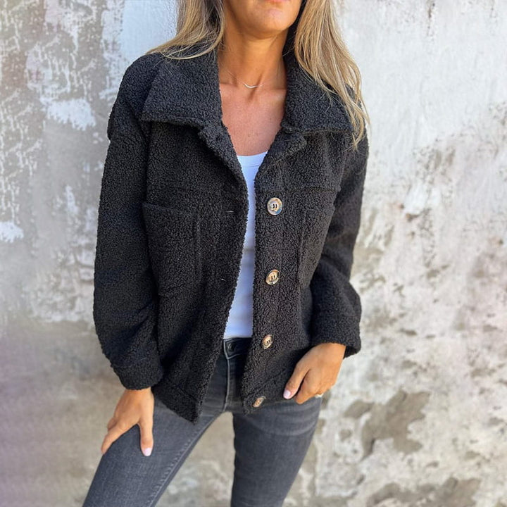 Ami | Stylish Autumn Coat